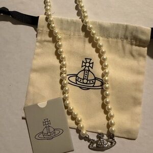 Vivienne Westwood Cream Pearl Chocker with Silver Pendant Orb